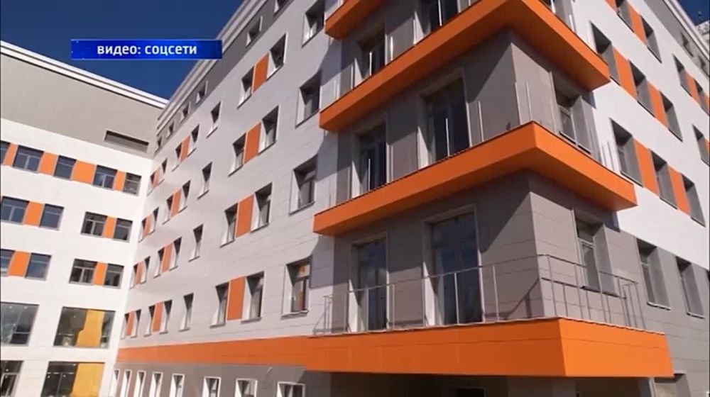 Перинатальный центр в Донецке, возведенный по указу Владимира Путина, готов на 90%