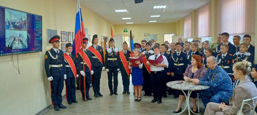 Василий Ткачук: В Кадетском корпусе, расположенном в Калининском районе города Донецка, вспоминали о погибших детях, мирных жителях и защитниках Республики
