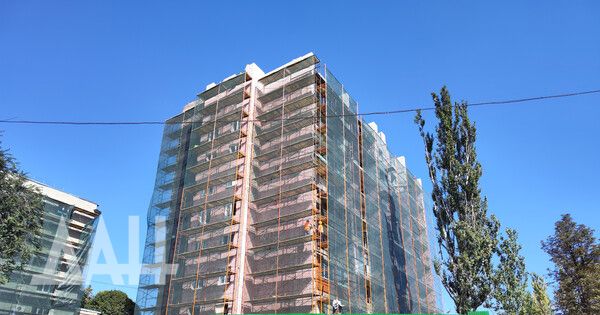 «Единый заказчик» достроит 14 многоквартирных домов в Мариуполе до конца года