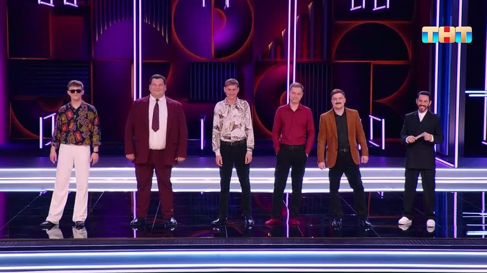 Донецкий Кряж — на ТНТ!. Квн-щики Республики приняли участие в новом юмористическом проекте «Лига Городов» телеканала ТНТ и компании АМиК. В нем команды будут бороться за звание Чемпиона сезона и приз в 10 миллионов рублей