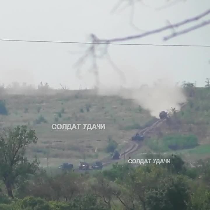 Евгений Лисицын: На Южно-Донецком направлении дорога, ведущая к Новомайорскому, полностью завалена подбитой и уничтоженной техникой ВСУ-шников