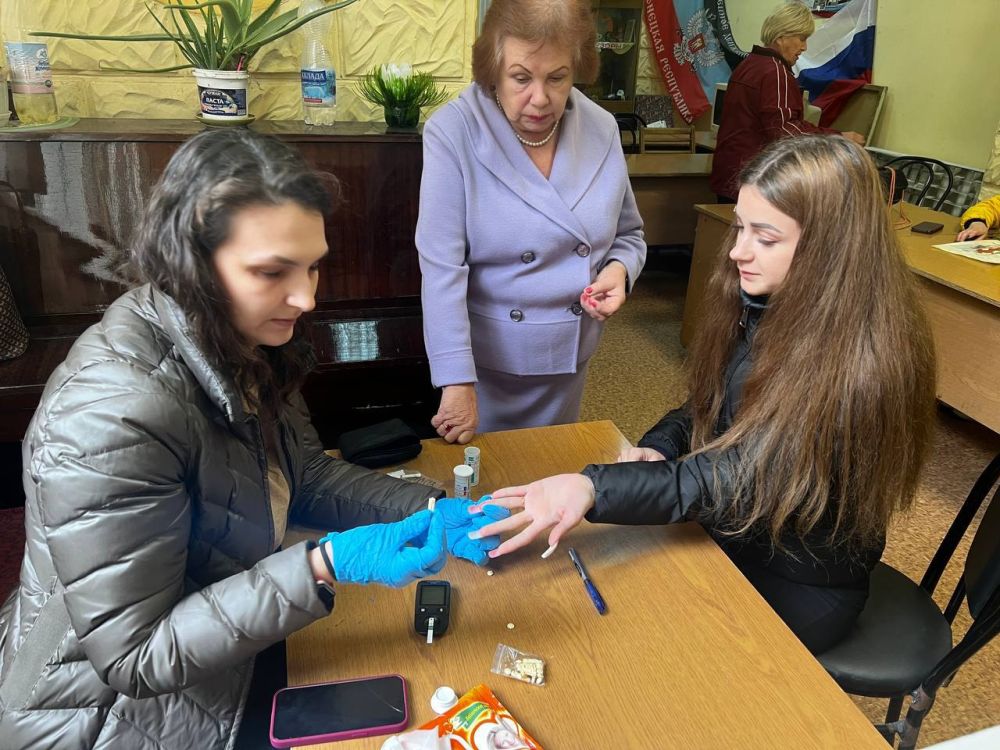 Василий Ткачук: Сегодня, 10 октября, в Калининском районе города Донецка, в рамках проекта «ГосСтарт.Доброслужащий»...