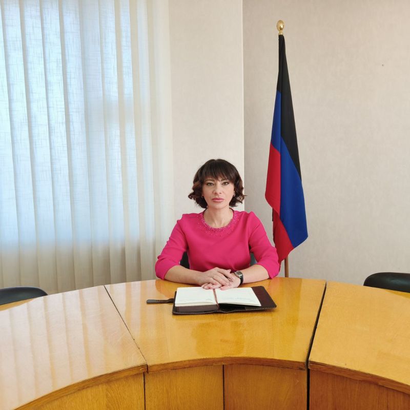 �������, 10 �������, ����� ������������� ���������� ������ �. ������� ������� ��������� ������� ��������� ������ �� �������� ������ ���� ������� � ���������� ��������� ����� ��� ������������� ���������� ������ �. �������