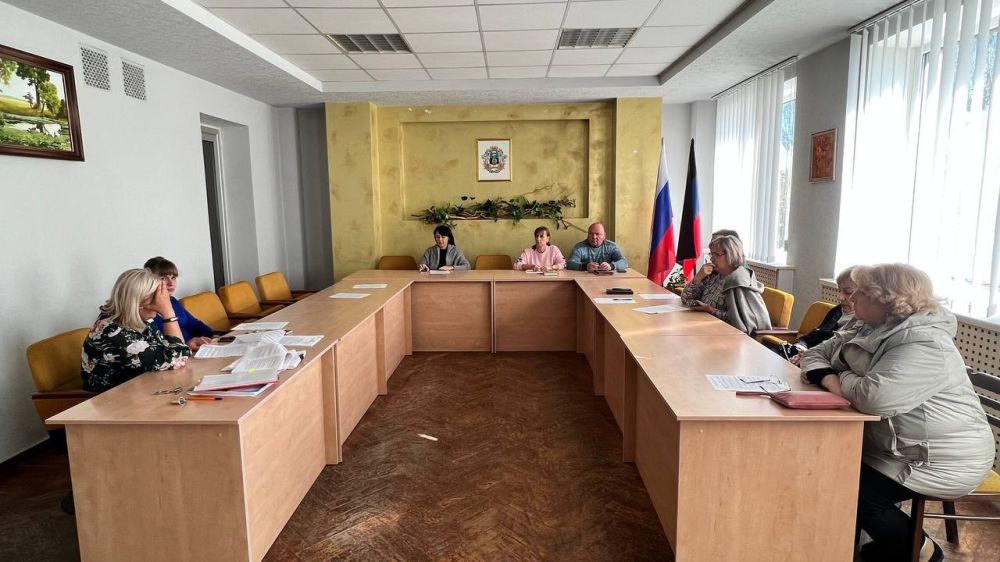 Василий Ткачук: Сегодня, 11 октября, состоялось заседание Совета по вопросам защиты прав ребенка и социальной поддержки семьи