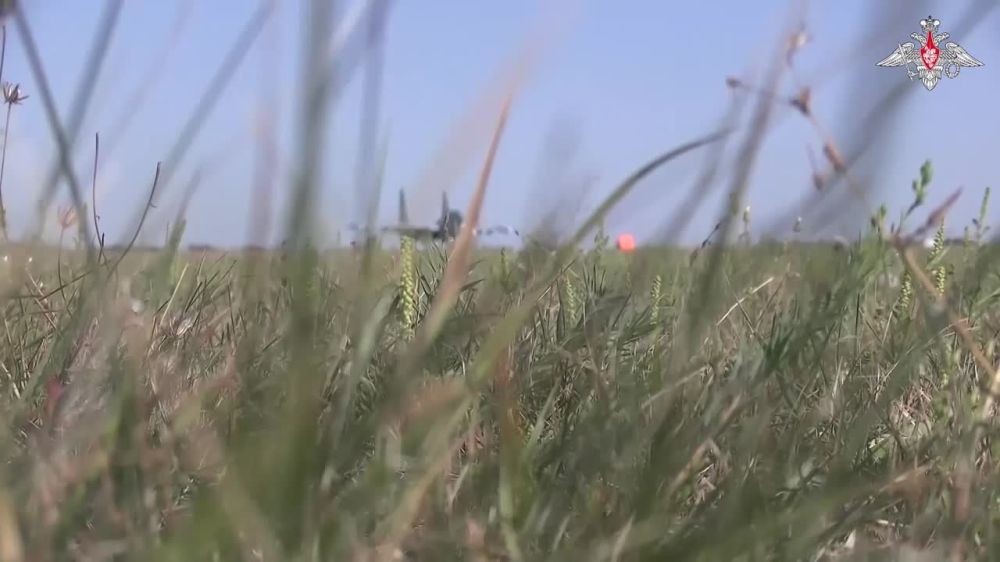 Борис Рожин: Экипаж истребителя Су-30СМ уничтожил самолет ВСУ на Южно-Донецком направлении