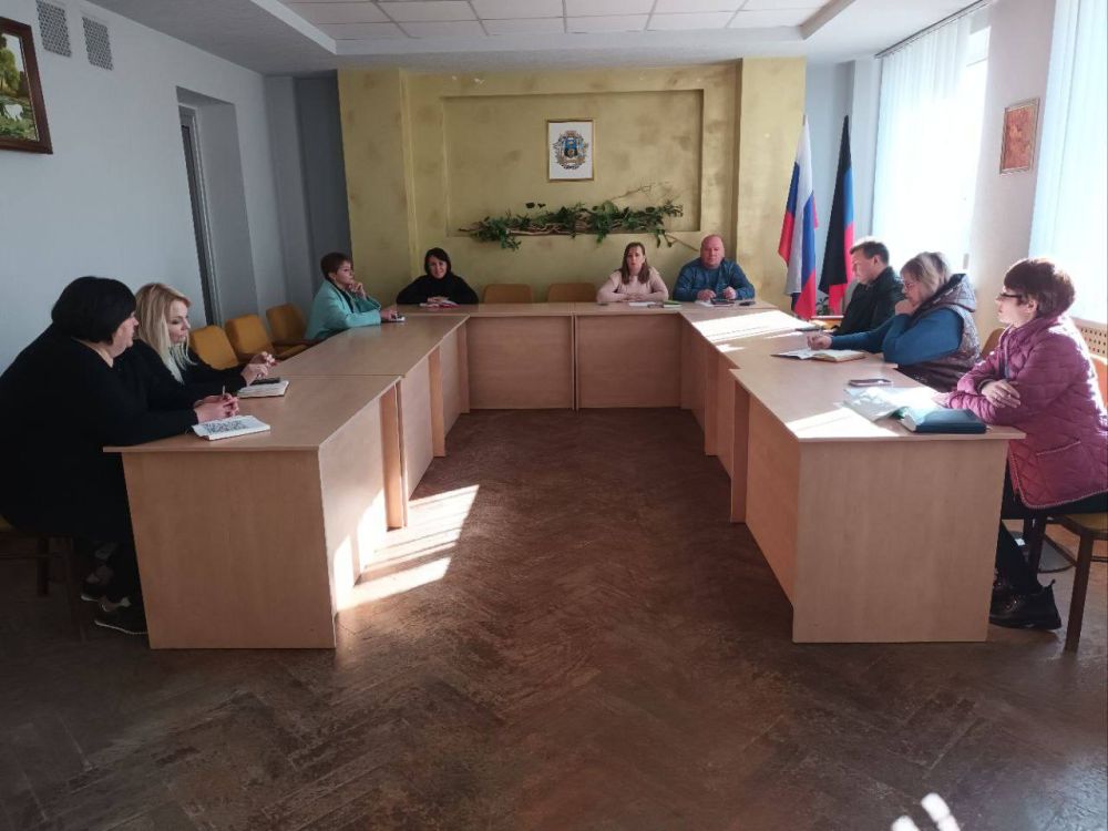 ������� ������: �������, 18 �������, ���������� ��������� �������������� ������