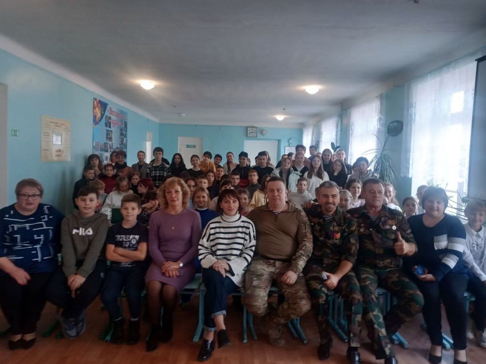 Татьяна Темникова: Сегодня, 20 октября, посетила Урок патриотического воспитания в Муниципальном бюджетном...