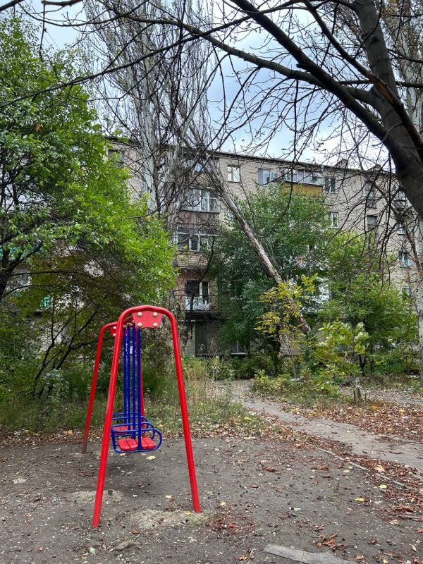 Василий Ткачук: Сегодня силами сотрудников муниципального унитарного предприятия администрации города Донецка...