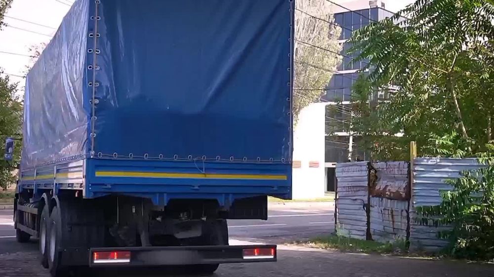 В Донецк прибыло 10 тонн гуманитарной помощи из Москвы