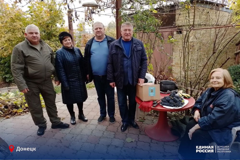 Доброта заразительна. Местные отделения партии проводят эстафету добрых дел, посвящённую первой годовщине Донецкого регионального отделения Единой России