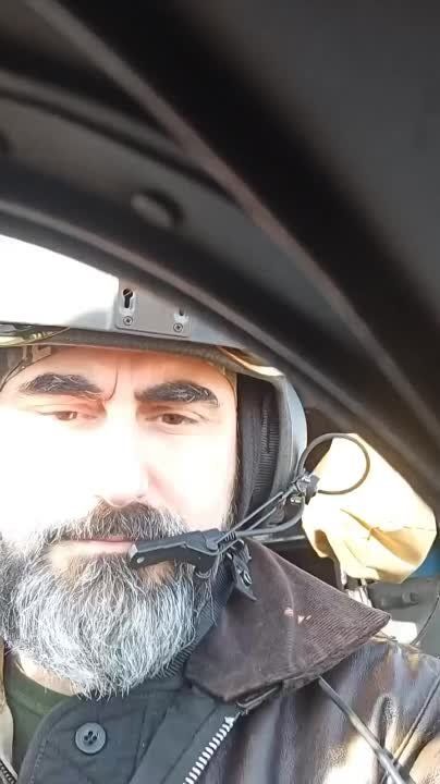 Чингис Дамбиев: Украинские СМИ сообщают, что 20 октября на Донецком направлении был сбит боевой вертолет Ми-24 16 отдельной бригады армейской авиации «Броды» украинских формирований