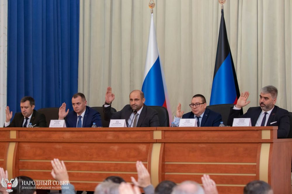 Алексей Дорофеев: Прошло пленарное заседание Народного Совета Донецкой Народной Республики