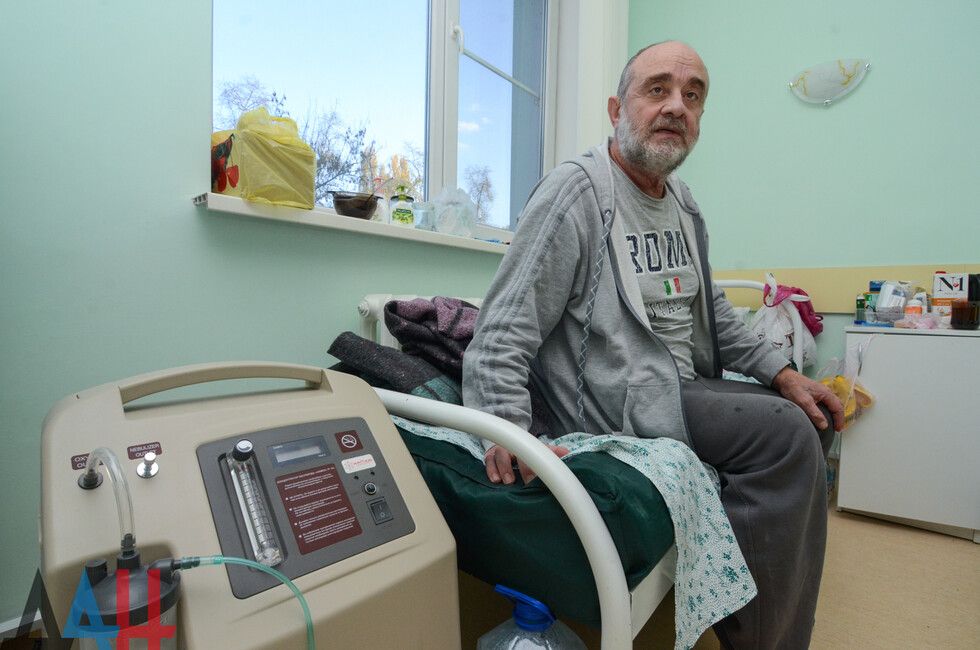 Москва помогла с ремонтом и оснащением реанимации донецкой больницы Калинина