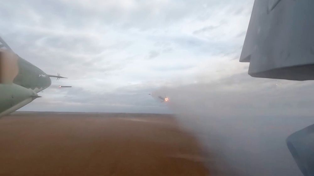 Су-25 разгромили полевые позиции и технику ВСУ на Донецком направлении