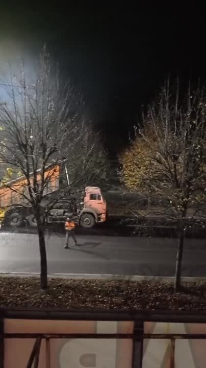 Ремонтные работы в Макеевки (ДНР) не прекращаются ни днем ни ночью