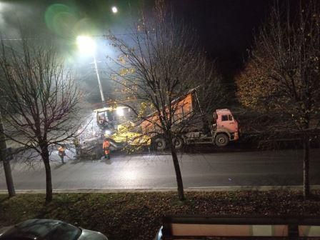 В новых регионах ремонт автодорог идёт и днём, и ночью