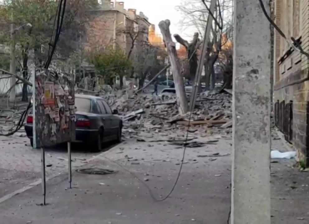 ������ ��������� �������� ��������� ������� ��� ����� ��������� �������