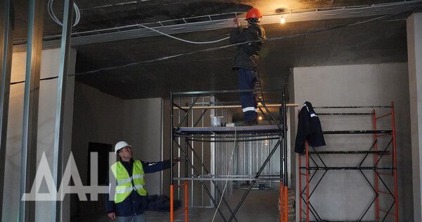 В новом перинатальном центре Донецка в ноябре начнут запускать оборудование