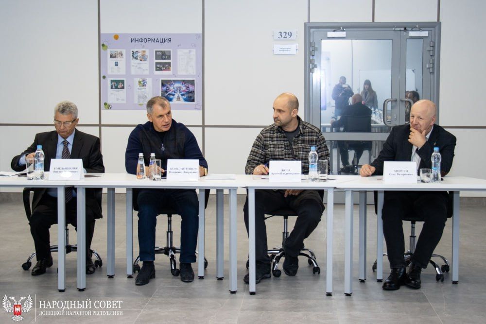 Артем Жога принял участие в заседании комиссии Совета Законодателей