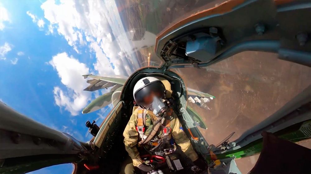 Су-25 поддержали огнем наступление пехоты на Донецком направлении