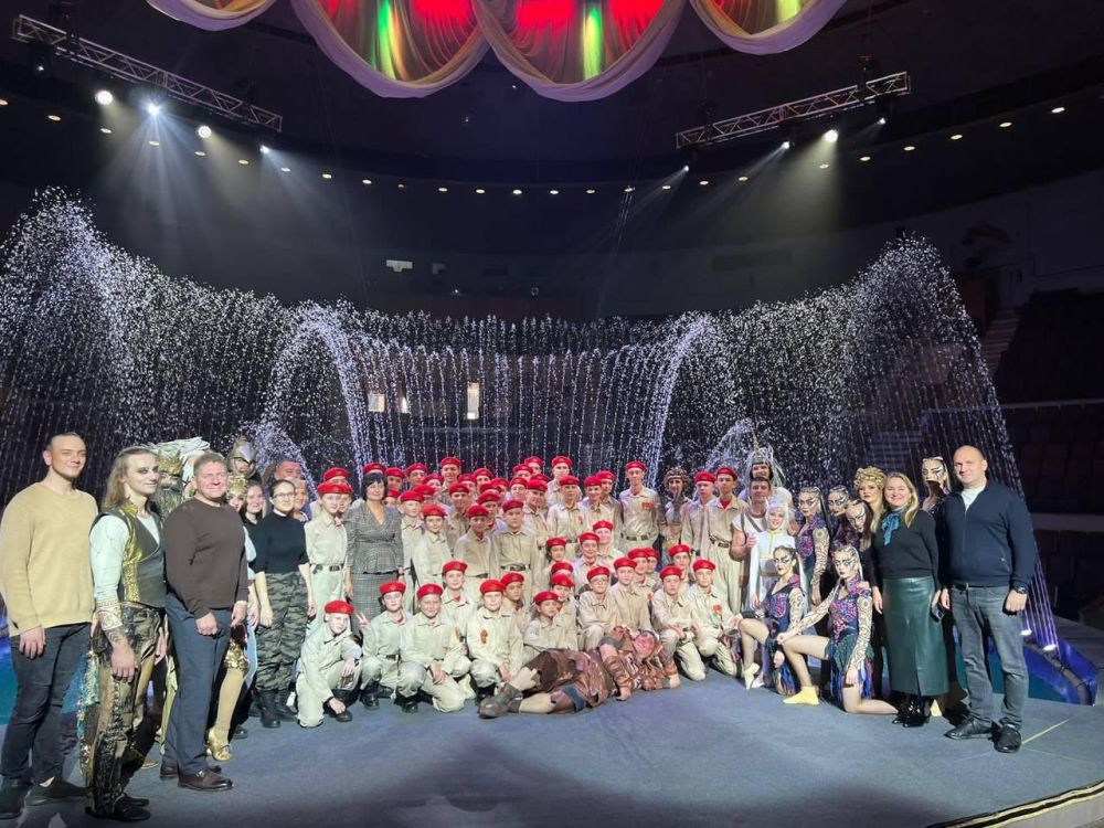 Двери Самарского цирка вновь распахнулись для социальных проектов: на этот раз грандиозный мюзикл на воде «Одиссея» собрал...