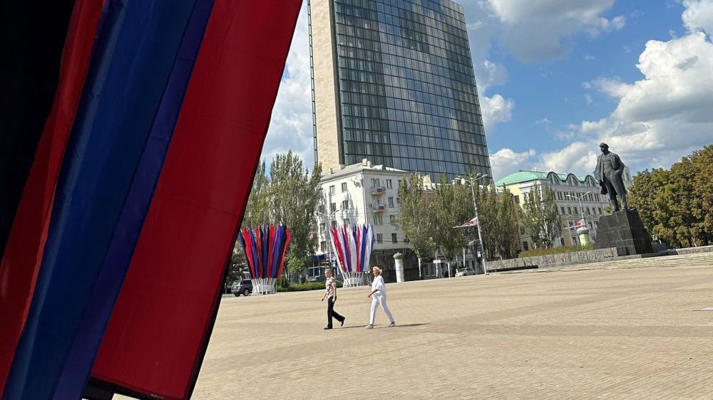 Аллея погибших волонтёров откроется в Донецке