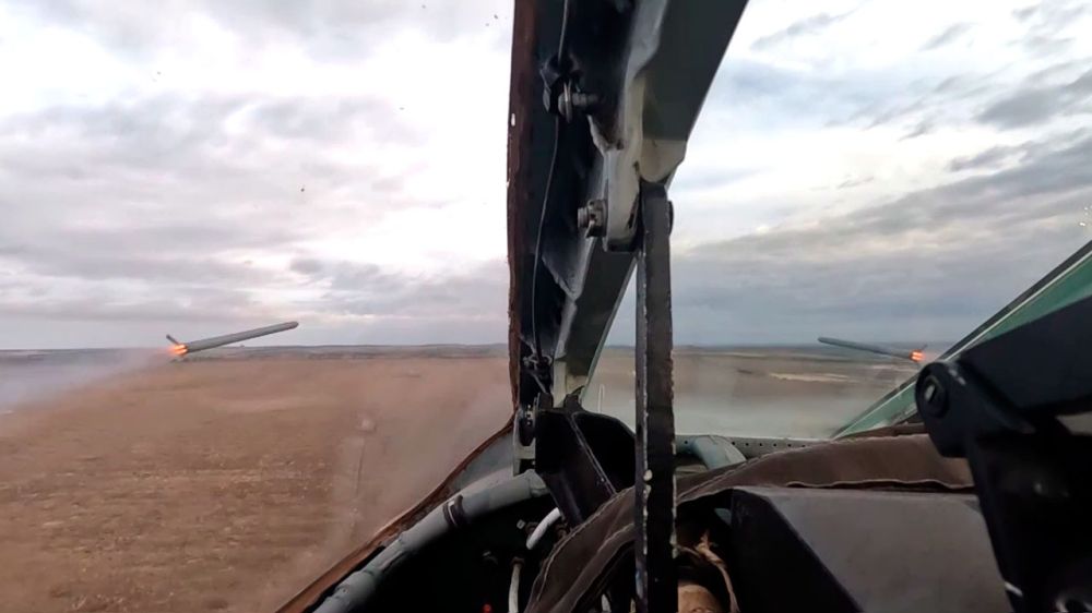 Су-25 ВКС РФ уничтожили опорные пункты противника на Южно-Донецком направлении