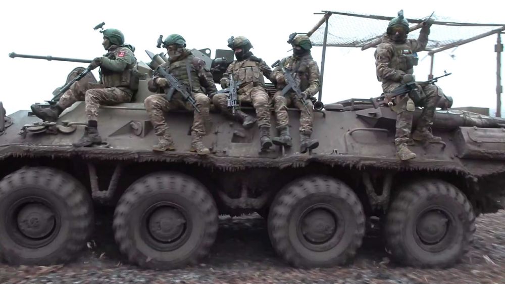 Морские пехотинцы БФ и ТОФ смели позиции боевиков на Южно-Донецком направлении