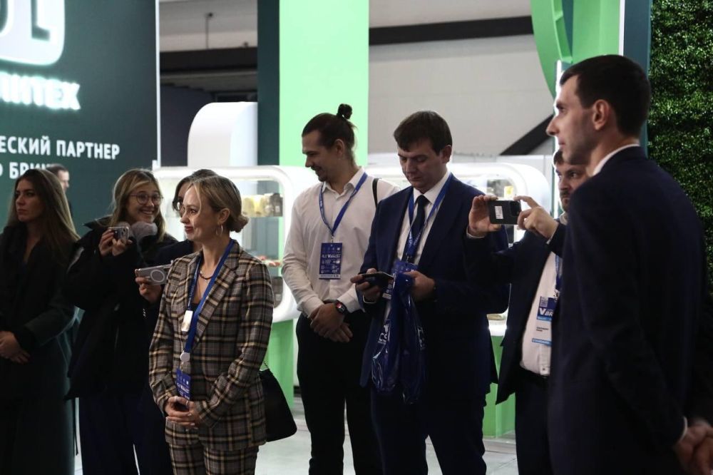 Руководитель филиала Дома народов России в ДНР выступила с докладом на V Международном муниципальном форуме стран БРИКС+