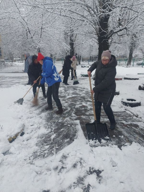 Юрий Будрин: Акция «Чистый четверг» в Кировском районе города Донецка