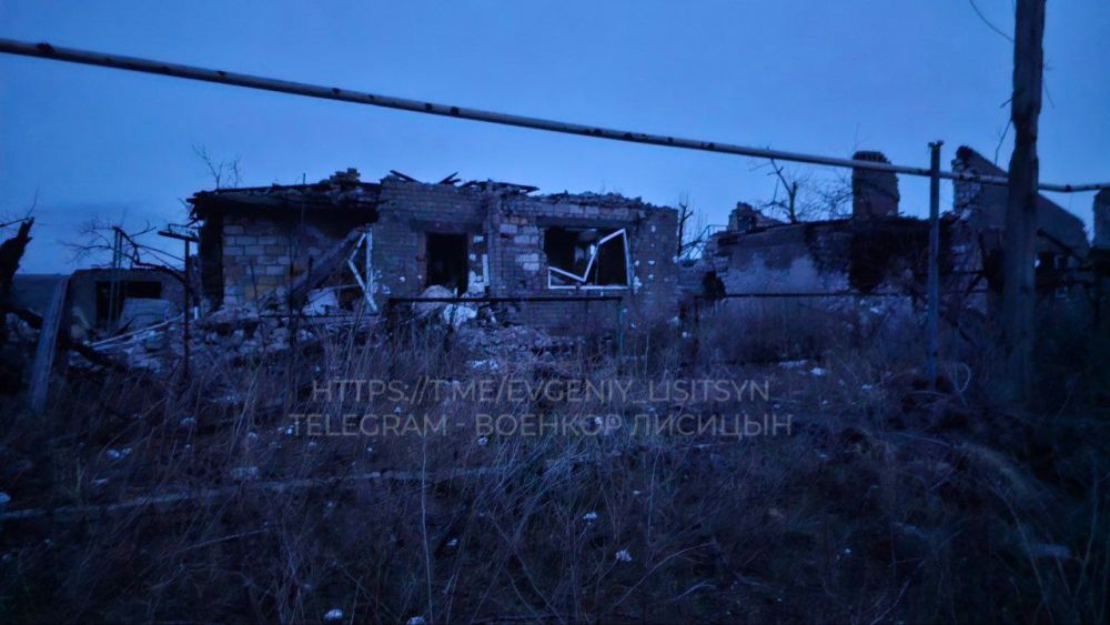 Евгений Лисицын: Утренние пейзажи из Красногоровки на Донецком направлении