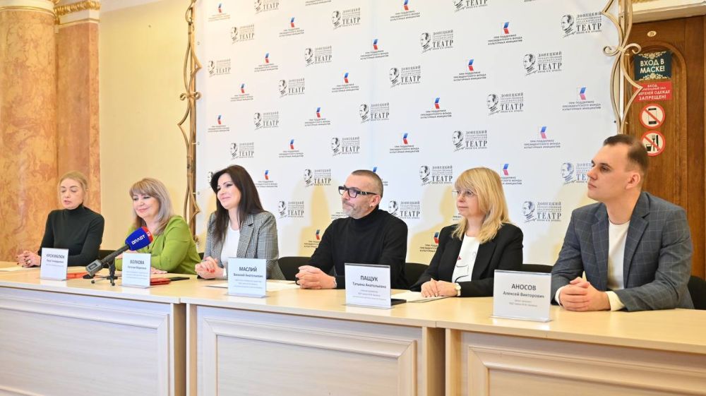 Сегодня, 8 декабря, в стенах МДТ имени М.М. Бровуна состоялась пресс-конференция, посвященная предстоящей премьере - патриотической опере-драме «Le prince Andr. Князь Андрей Болконский» композитора, народного артиста России Алексея Рыбникова