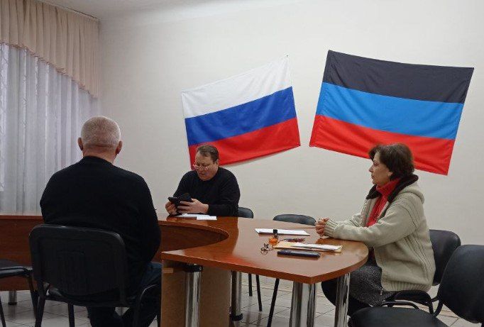 Сегодня, 11 декабря, в администрации Киевского района г. Донецка прошел личный прием главы администрации Киевского района г. Донецка Валентина Левченко