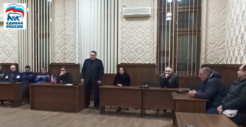 Сегодня, 14 декабря, глава администрации Киевского района Валентин Левченко повел встречу с трудовым коллективом ГУП ДНР «Шахта им. А.Ф.Засядько»