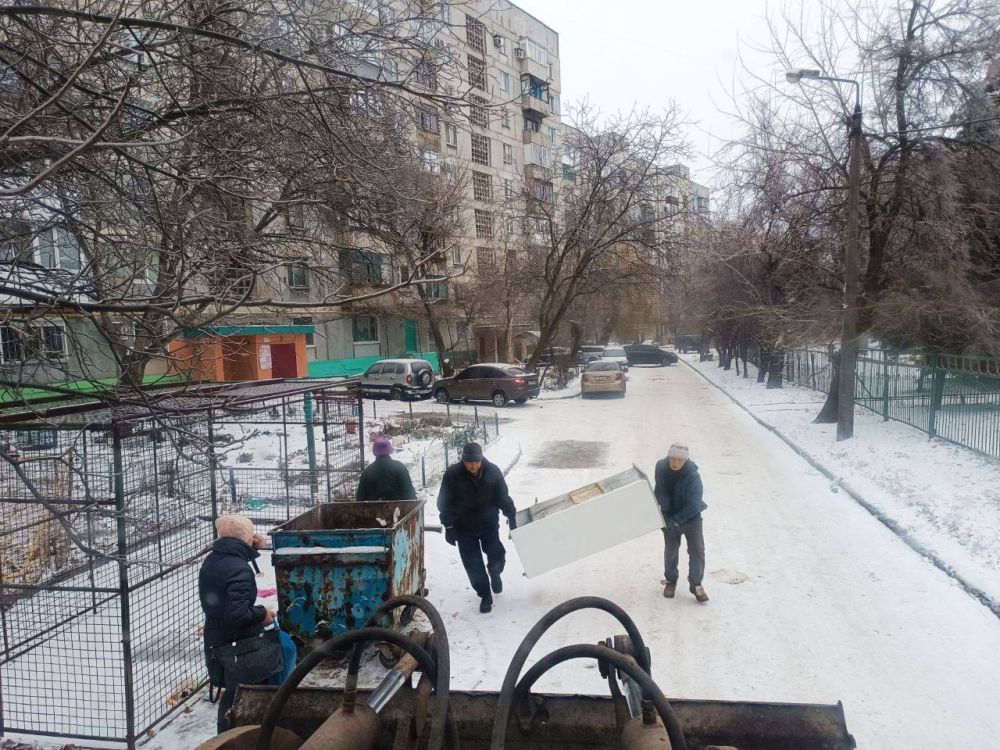 Василий Ткачук: Сегодня администрацией Калининского района г. Донецка совместно с предприятием - перевозчиком ООО...