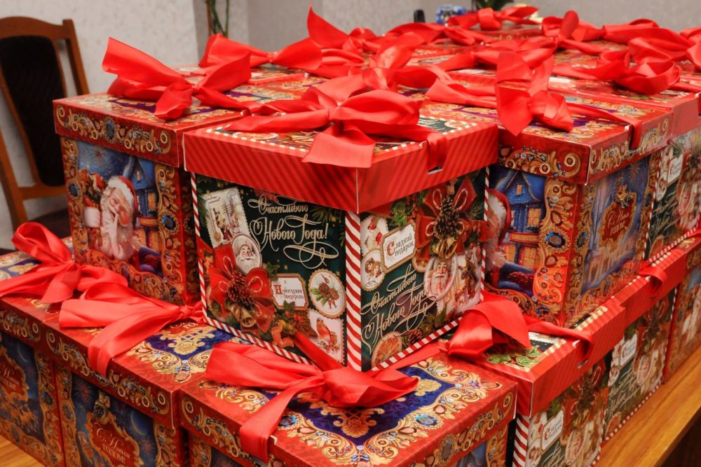 С наступающим Новым годом!