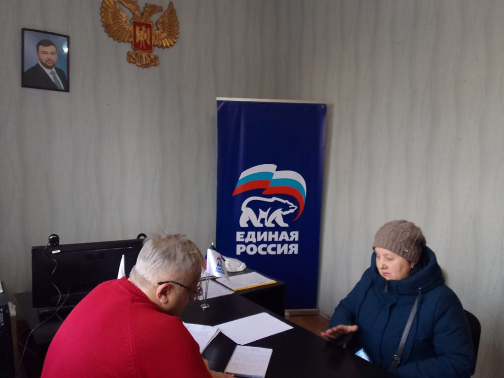 Юрий Будрин: Прием граждан. 28 декабря, состоялся приём граждан в общественной приемной ВПП «Единая Россия» Кировского района города Донецка. Прием провел депутат Донецкого городского совета ДНР Сергей Ткаченко