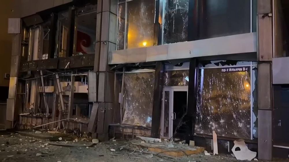 Марина Ахмедова: ВСУ поздравили Донецк - едва начался Новый Год снаряды полетели в дома