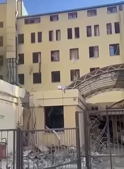 ������ ��������: ����������� �������� "Donbass Palace" � �������