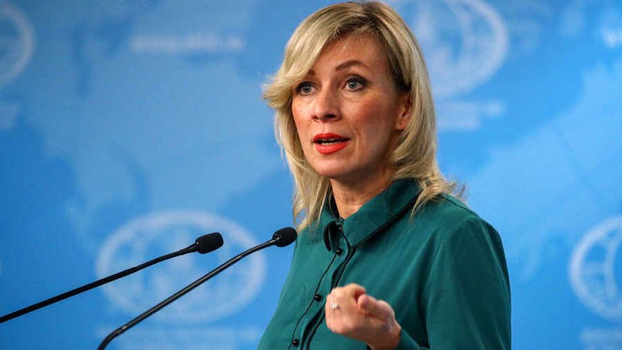 Захарова назвала обстрелявших Донецк в новогоднюю ночь террористическим зверьем