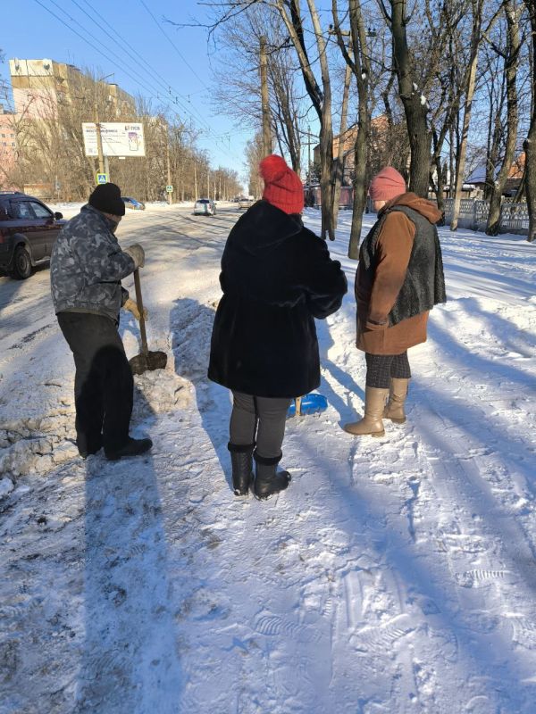 Василий Ткачук: Общими усилиями продолжаем борьбу с непогодой!