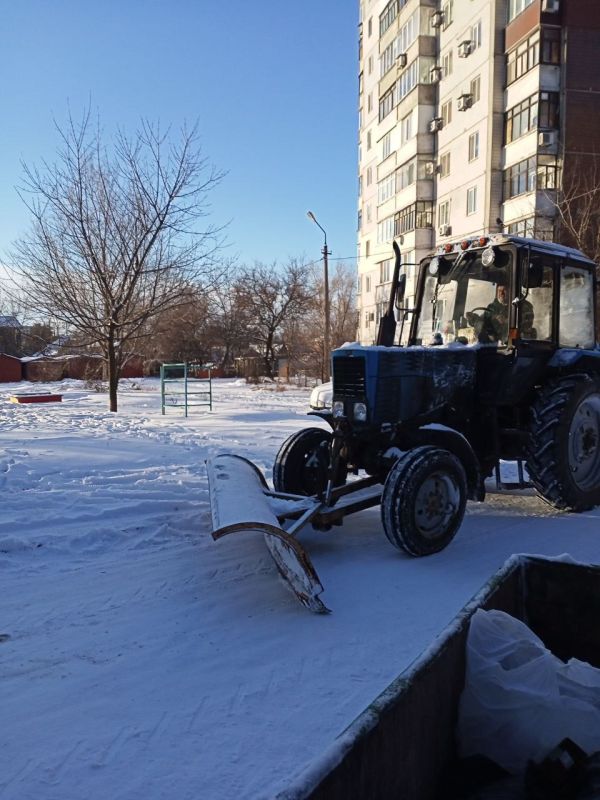 Василий Ткачук: Все службы задействованы в уборке снега на территории района