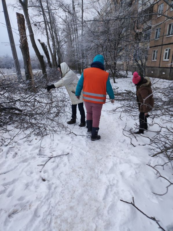 Юрий Будрин: Акция «Чистый четверг» в Кировском районе города Донецка