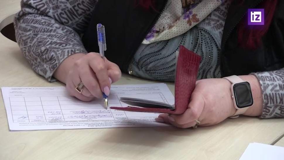 Доверенное лицо Путина на выборах Евсеева провела первый прием граждан в ДНР