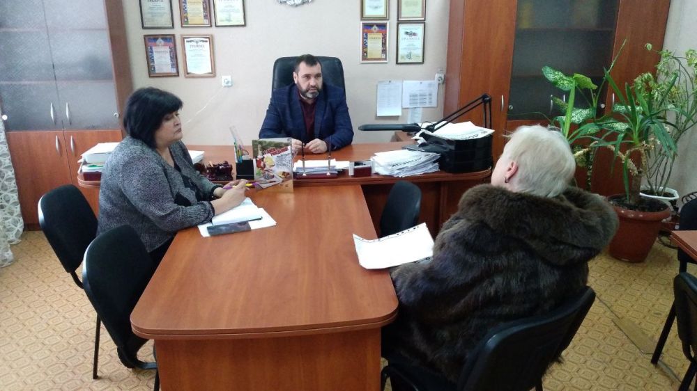 Юрий Будрин: Прием граждан. Сегодня,11 января 2024 года, в администрации Кировского района Донецка прошел личный прием граждан. Прием провел заместитель главы администрации Кировского района Донецка Андрей Лазаренко