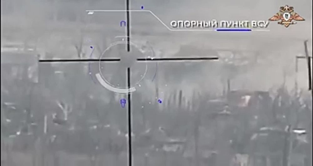 Евгений Лисицын: Взяв Марьинку на Донецком направлении, российская армия приступила к штурму соседнего поселка Георгиевки