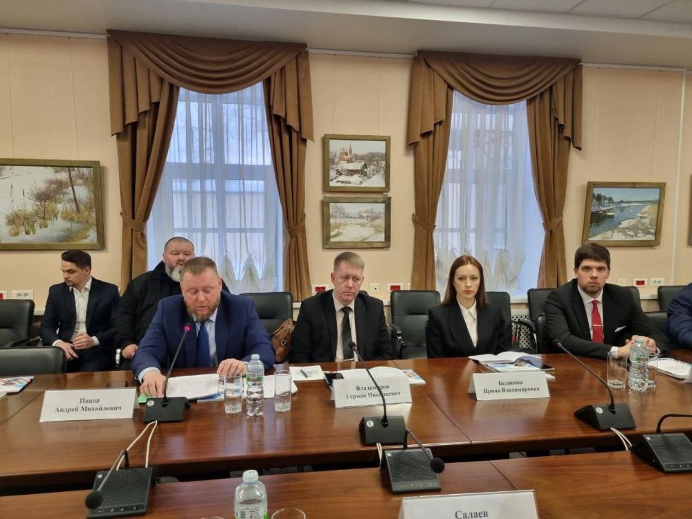 Совещание по организации сбора гуманитарной помощи под лозунгом «Мусульмане Ленинградской области - жителям Донбасса»