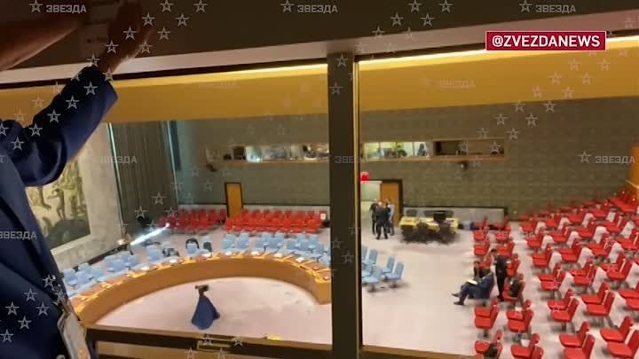 ©©©©©Показываем, как работают журналисты в ООН — для съемки Совбеза выделен отдельный балкон