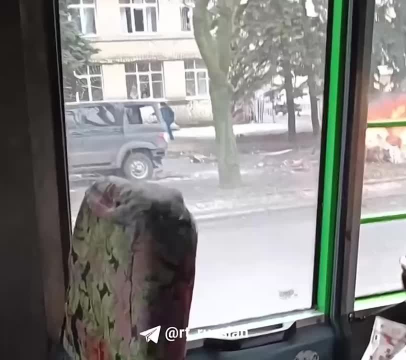 Андрей Филатов: Они. Вчера обстреляли Донецк. Хаотично. По оживленым кварталам с мирными