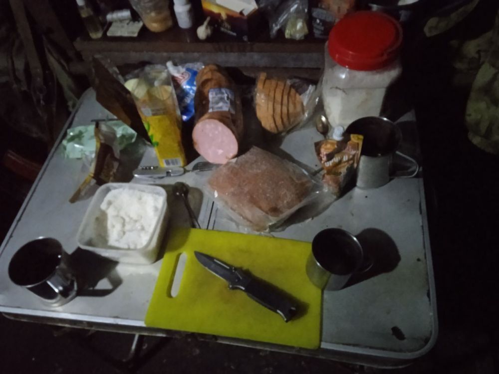 Дмитрий Стешин: Эксклюзив, "подвальная блиндажная кухня" из Марьинки